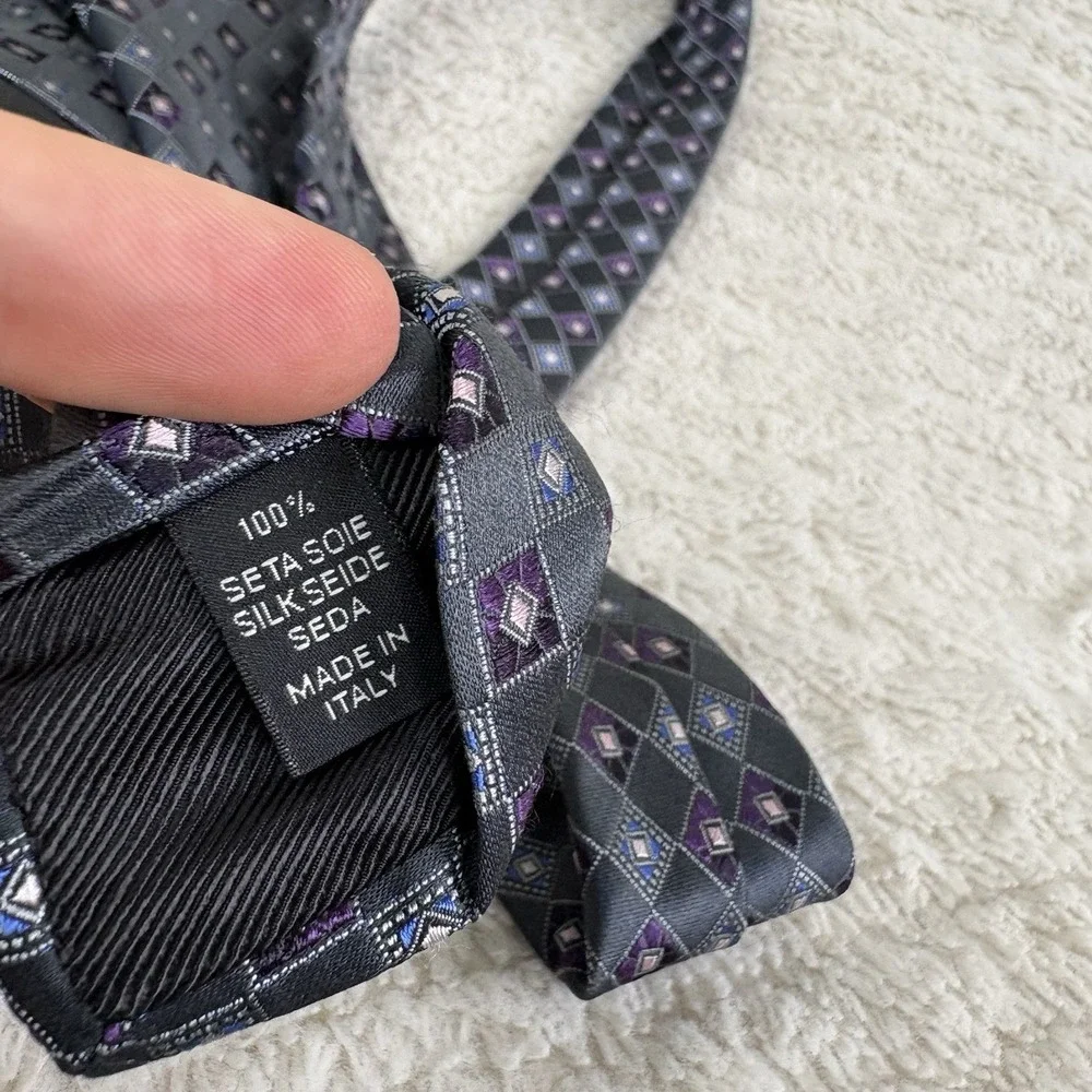 Ermengildo Zegna 100% Silk Tie Geometric Purple Gray 61